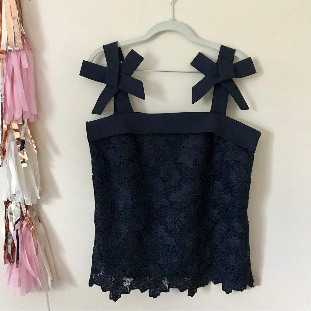 Navy Blue Banana Republic Top NWT✨